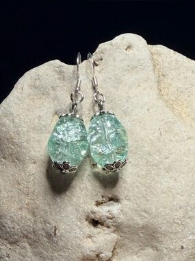 ✨Hand Crafted✨ Mint Green Glass Drop Earrings & Silver Accent - Hypoallergenic